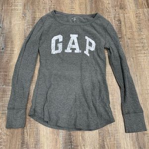 Grey GAP shirt